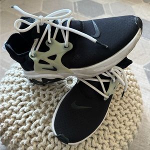 Nike React Presto Ghost Shoes 2019 Black White Men's Size 7.5 US. No Box